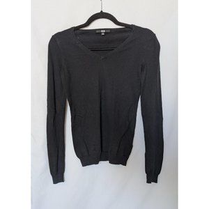 Uniqlo Black V-Neck Top